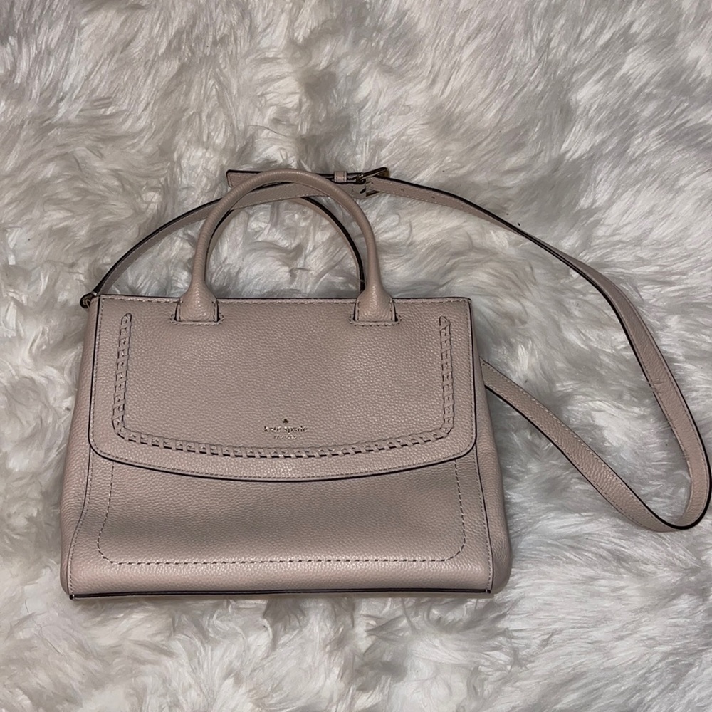 Kate Spade - Sold to Stefana_Styles 💛